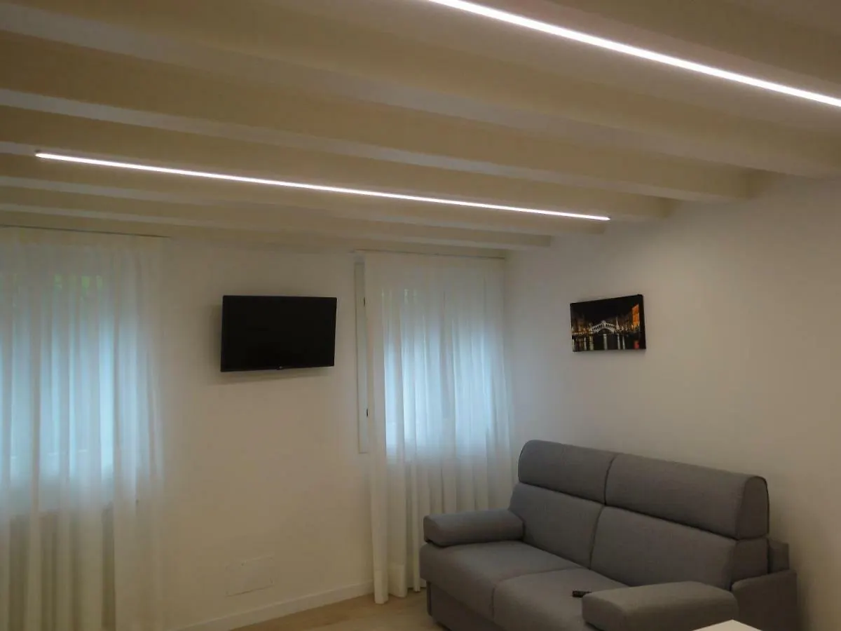 Appartamento San Toma Venice 0*,  Italy