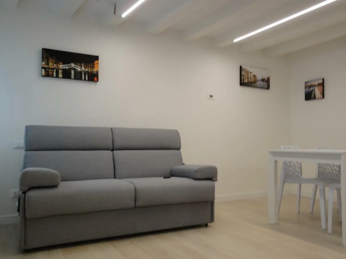 Apartmán Appartamento San Toma Benátky